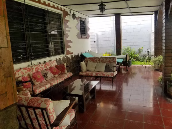 Casa en venta en Lomas de San Francisco, San Salvador. #2470