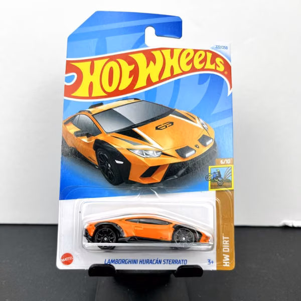 Hot Wheels Lamborghini Hurricane Sterrato.