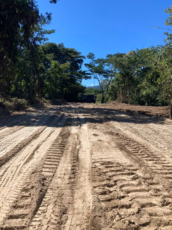 INVERSIONISTA! TERRENOS POR  REDONDEL INTEGRACION AREA EN CRECIMIENTO