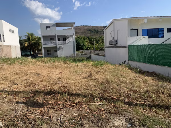 Lote en venta en Lomas de San Blas, Surf City, cerca de la playa