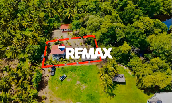 PLAYA MALIBU, SONSONATE, CASA EN VENTA. C ACCESO AL MAR, PRIVADO