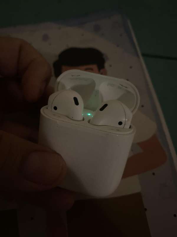 Airpods 2nd Gen