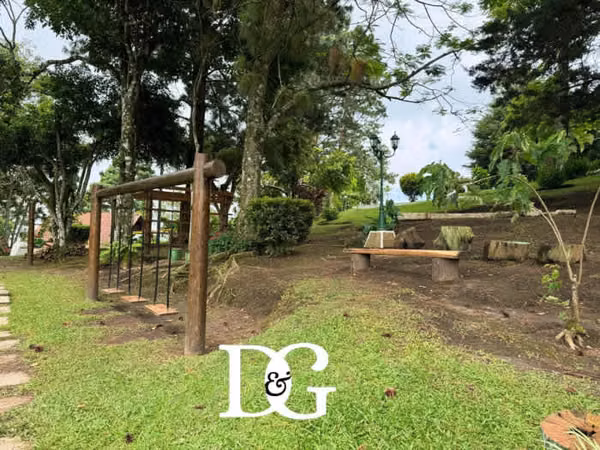 En  venta 2  CABAÑAS DE MADERA  EN COMASAGUA