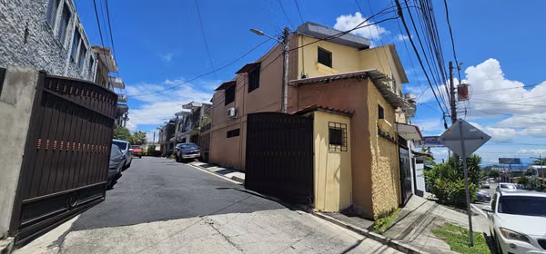 VENTA DE CASA EN COL. ESCALON NORTE RESIDENCIAL PRIVADO $300,000.00 NEGOCIABLE