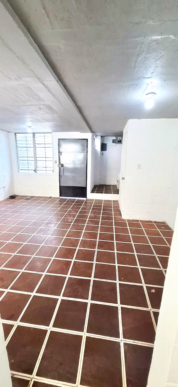 Vendo Bonita casa, Cerca del Boulevard Los Próceres, Residencial Los Elïseos, Privada
