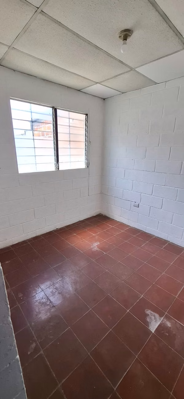 Vendo Bonita casa, Cerca del Boulevard Los Próceres, Residencial Los Elïseos, Privada