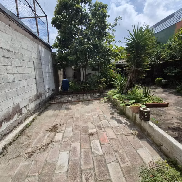 CASA EN VENTA UN NIVEL, COLONIA MIRAMONTE