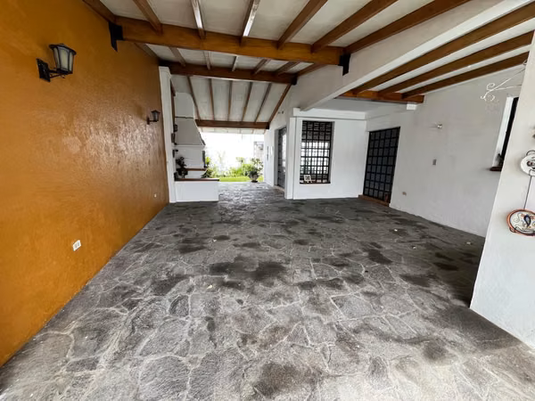 Jardines de la Libertad - Casa en Venta en Santa Tecla #3829