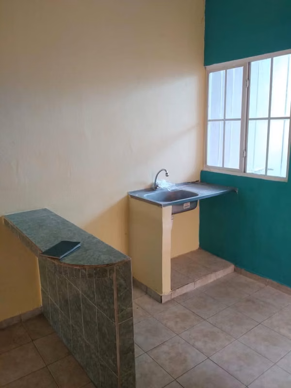 Ciudad Versalles - Casa en Venta en San Juan Opico #3878