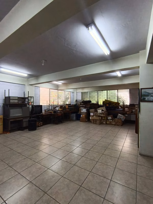 SE VENDE INMUEBLE  EN OLOCUILTA LA ESPERANZA CALLE ANTIGUA A 3 KM PUPUSODROMO