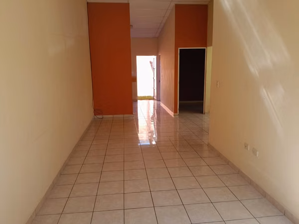 ALQUILER DE CASA EN RESIDENCIAL BELLA GRANADA QUEZALTEPEQUE