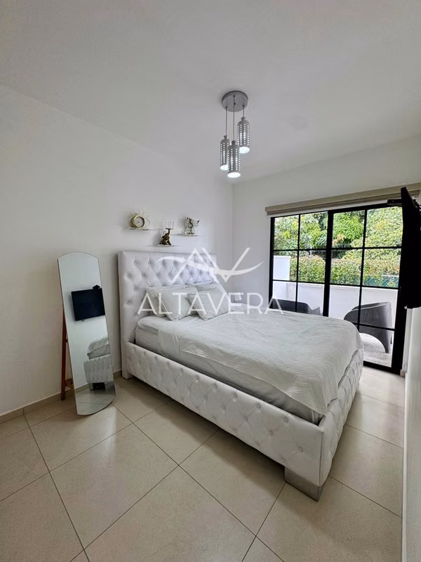 Casa en alquiler full amueblada en Residencial Antibes, Colonia Escalón