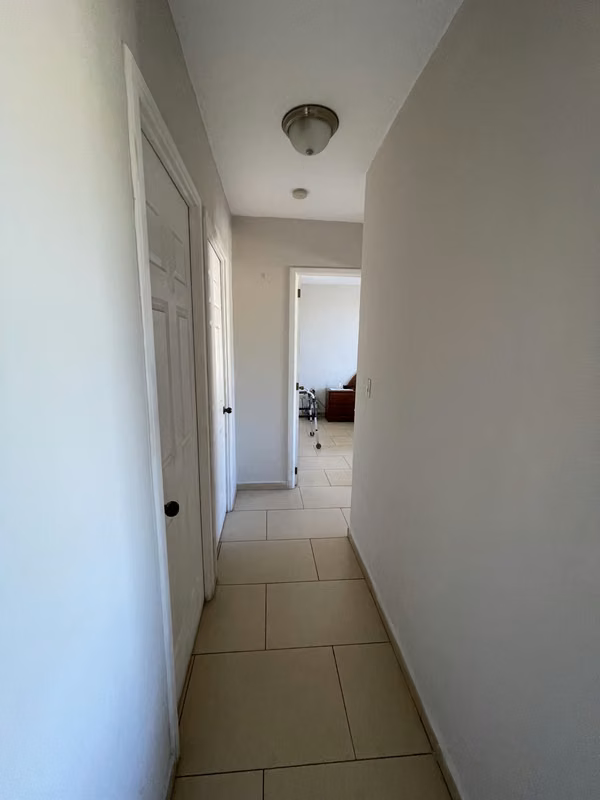 Opportunity sale, 3-room apartment, Escaló Tower, Club Campestres area