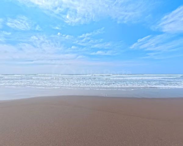 Terreno de playa en venta - Costa Azul (Primera fila)