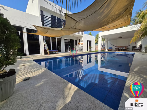 FOR SALE: SECOND-ROW RANCH IN COSTA AZUL, SONSONATE