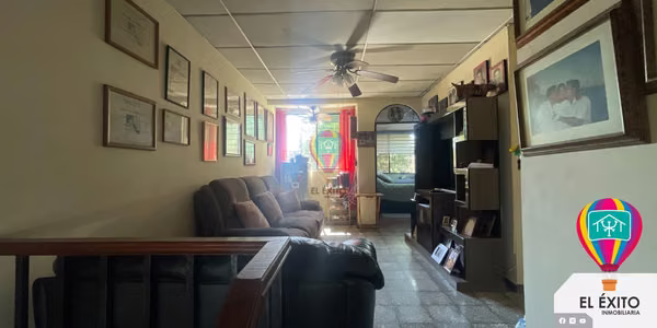 VENDO CASA EN URBANIZACIÓN CIUDAD SATELITE, SAN SALVADOR