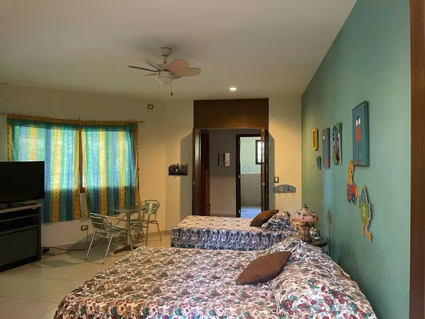 For sale opportunity price $1,180,000.00 ($), nice and spacious house, includes apartment in Residencial Quintas de Santa Elena