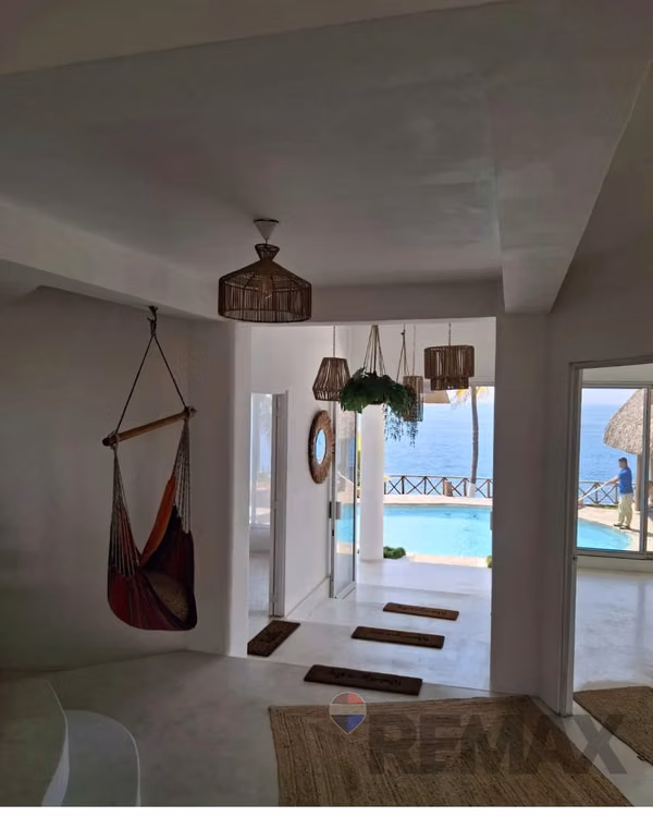 PLAYA EL PALMARCITO, LA LIBERTAD. CASA DE PLAYA EN VENTA.