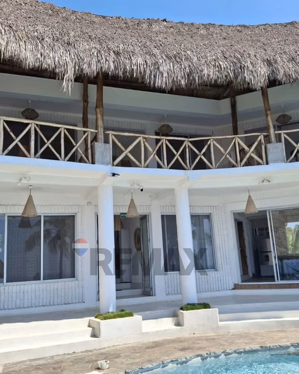 PLAYA EL PALMARCITO, LA LIBERTAD. CASA DE PLAYA EN VENTA.