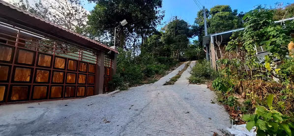 Bonito terreno en, carretera a Panchimalco,  a 45 minutos de San Salvador,