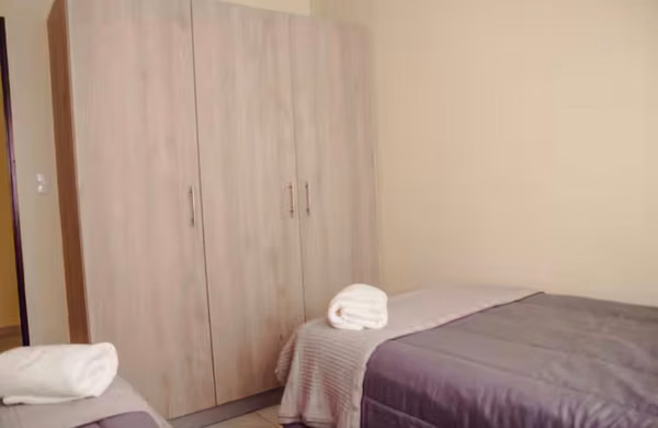 Venta de oportunidad, bonita casa 2 plantas, Residencial Las Pérgolas, Zaragoza , La Libertad