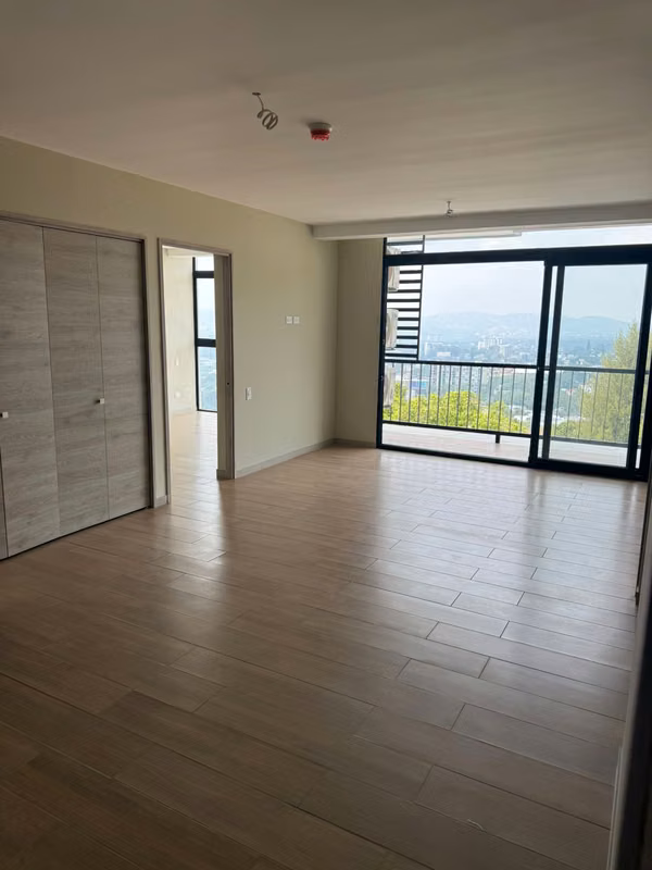 Alquilo Apartamento en Escalón, Avitat Duo