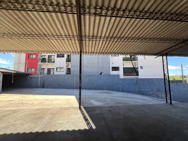 Vendo bodega 775 V2 en Col. Escalon
