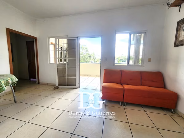VENDO CASA GRANDE EN LOMAS DE SAN FRANCISCO CERCA DE LA UCA