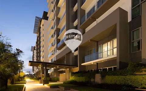 Puerta del Alma Apartment for Sale