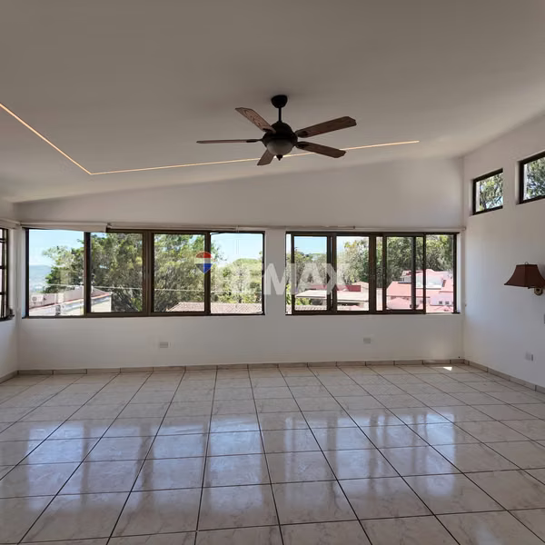 COLONIA ESCALON, CASA EN VENTA. MODERNA, EN PRIVADO. Z PARTE ALTA