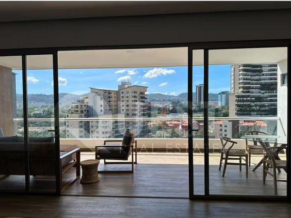 EN ALQUILER AMUEBLADO- Penthouse de Lujo en Torre Premier, San Benito