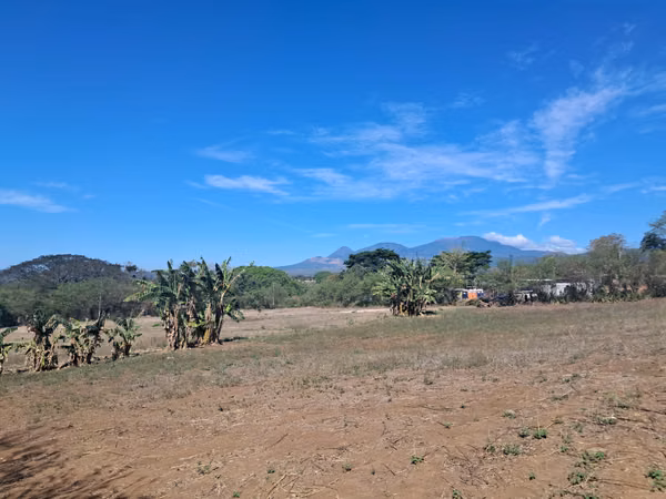 TERRENO EN VENTA, ZAPOTITAN
