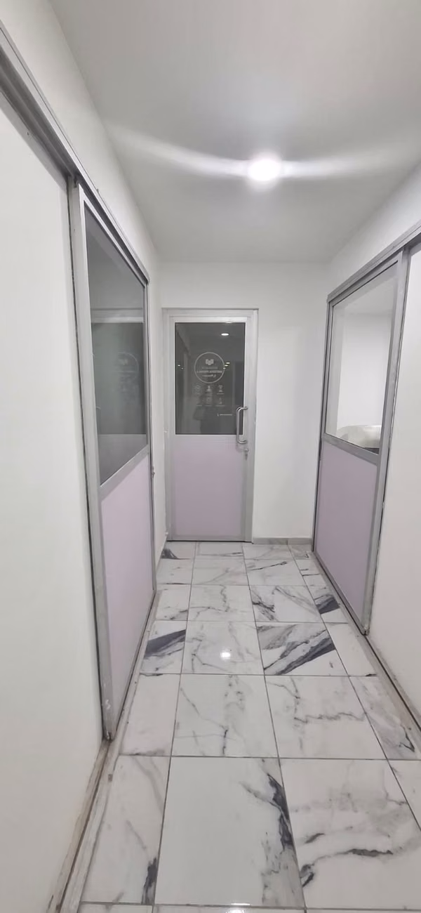 MODERNOS LOCALES COL. MEDICA PARA CLINICAS Y OFICINAS, MODERNOS, BONITOS EN ZONA COLONIA MEDICA, EXCELENTE UBICACION Y BUENOS PRECIOS.
