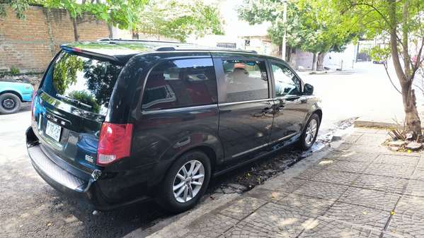 Dodge Grand Caravan SXT 2018