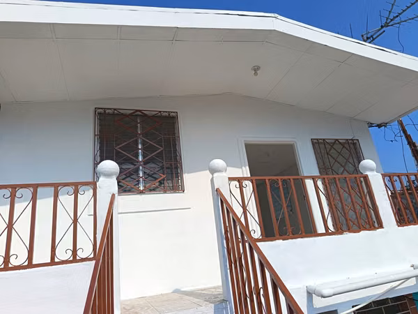SALE OF HOUSE IN CUSCATANCINGO (CENTRAL AREA)