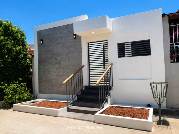Fully Renovated Home in Reparto IVU, Santa Ana