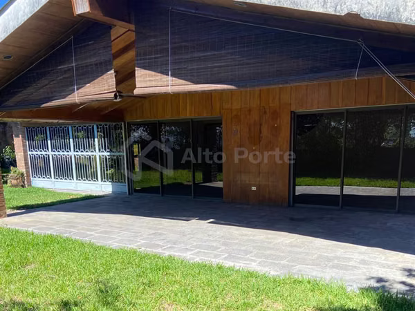 Casa con vocación comercial en venta en Colonia Escalón
