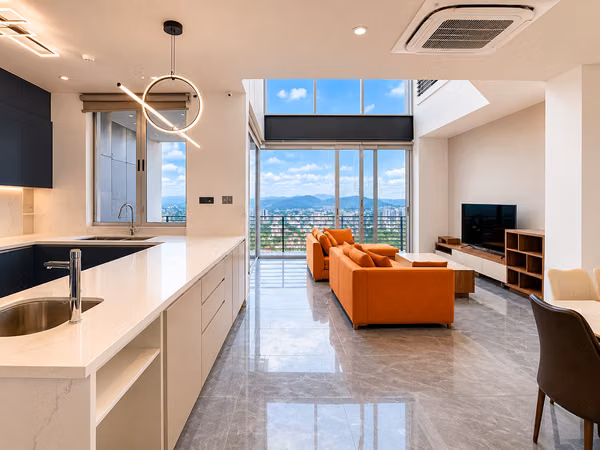 Step, Beautiful view, loft for sale.