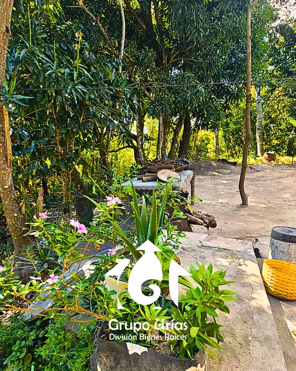 LAND FOR SALE - SAN SALVADOR
