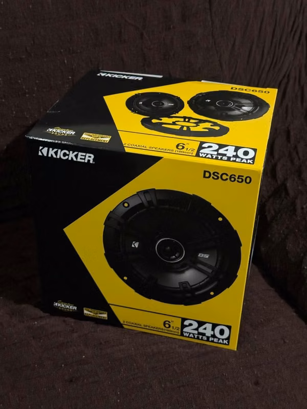 Medios Coaxiales Kicker 6.5” 240W