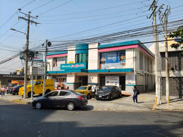 Bonito edificio en corazón de Colonia Médica