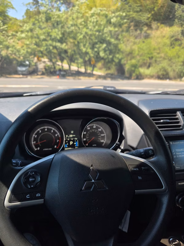 Mitsubishi outlander sport 2024.