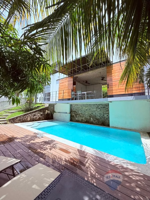 Beach house for sale in Residencial San Blas / Surf City, La Libertad