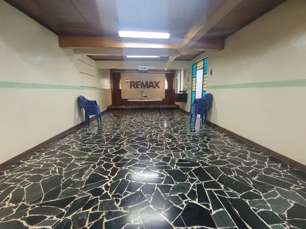 SAN SALVADOR, CASA EN ALQUILER. Z REDONDEL TOROGOZ, SAN LUIS