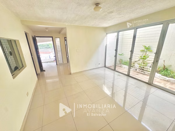 Casa-oficina Col. San Francisco | 550 m² y 7 parqueos