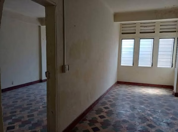 *Se alquila edificio en el corazón del Centro Histórico de San Salvador*