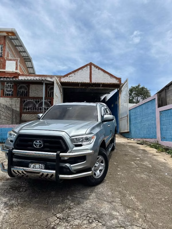 TOYOTA TACOMA 2020