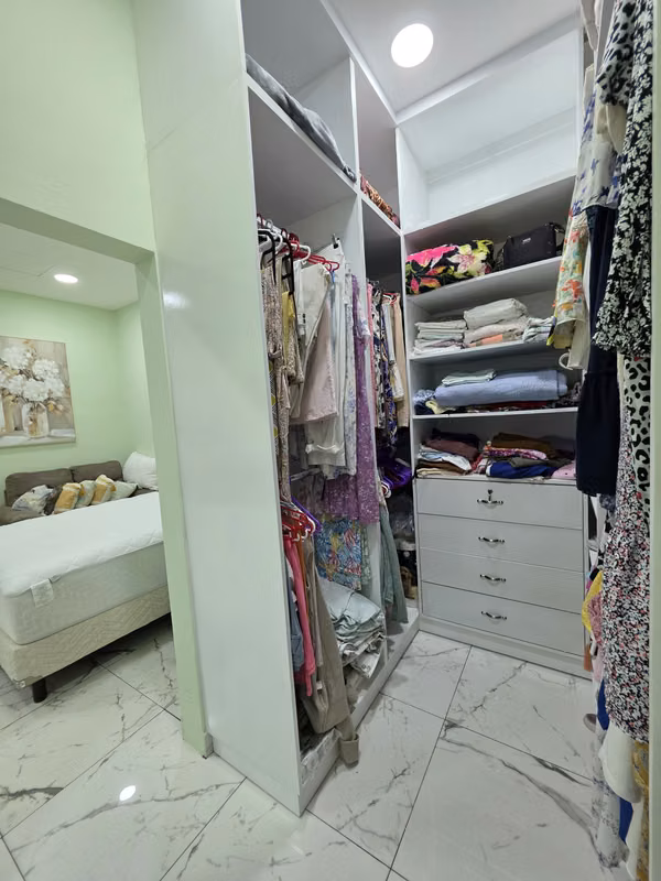 Hermosa Casa moderna en Venta en Quezaltepeque, La Libertad.