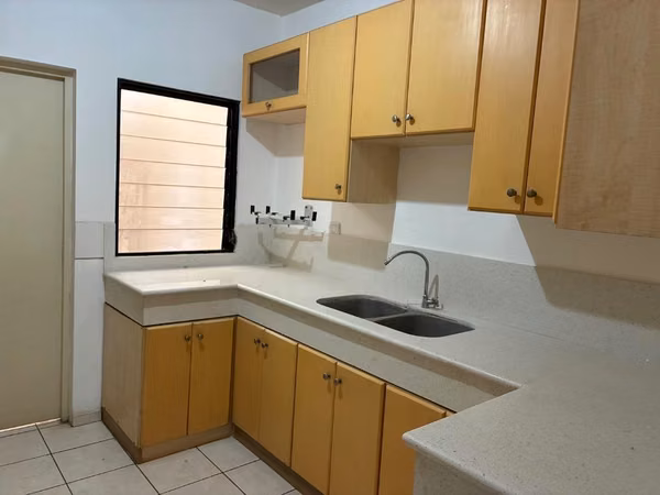 SALE OF CASE IN RESIDENTIAL MIRAMAR, San Jose Villanueva
