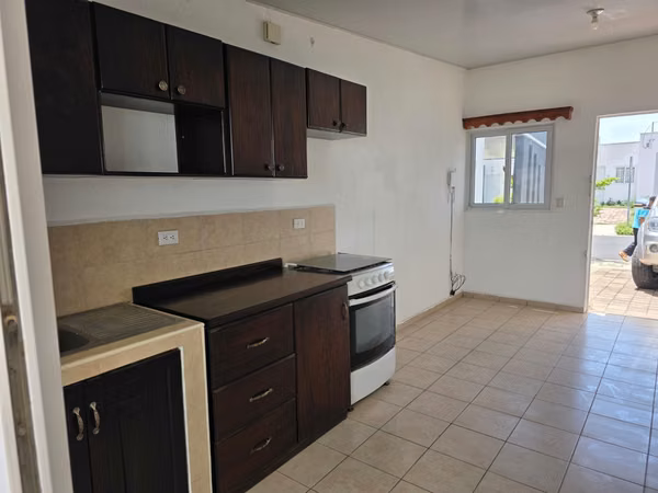ALQUILER DE CASA CIUDAD MARSELLA  QUARTIER 4